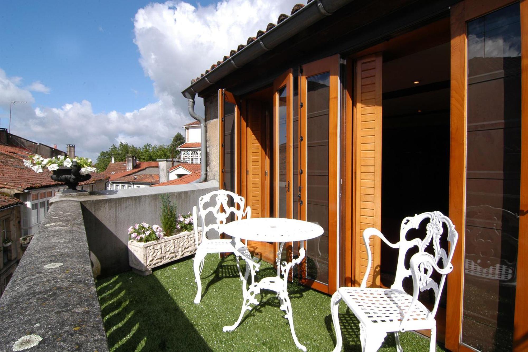 Hostal Santo Grial Santiago de Compostela Exterior photo